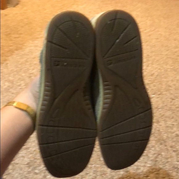 Sperry’s - Picture 2 of 4